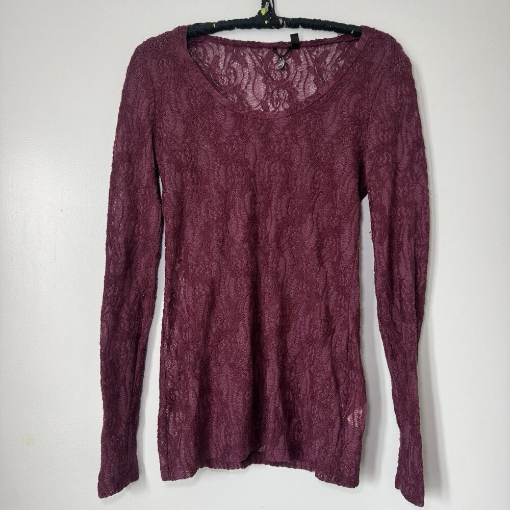 BKE Boutique Sheer Lace Burgundy Long Sleeve Top Sz L Slim Fit